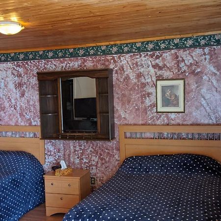 Balgonie Motel Motor Inn Pilot Butte Exterior foto